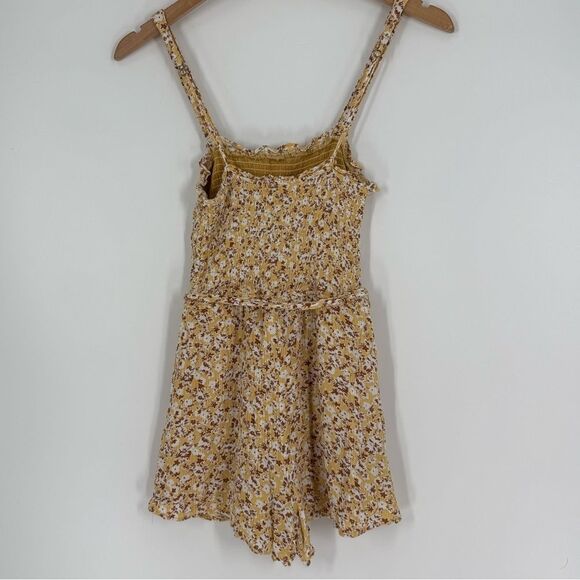 Abercrombie & Fitch Floral Smocked Romper in Yellow | Small - Picture 3 of 7